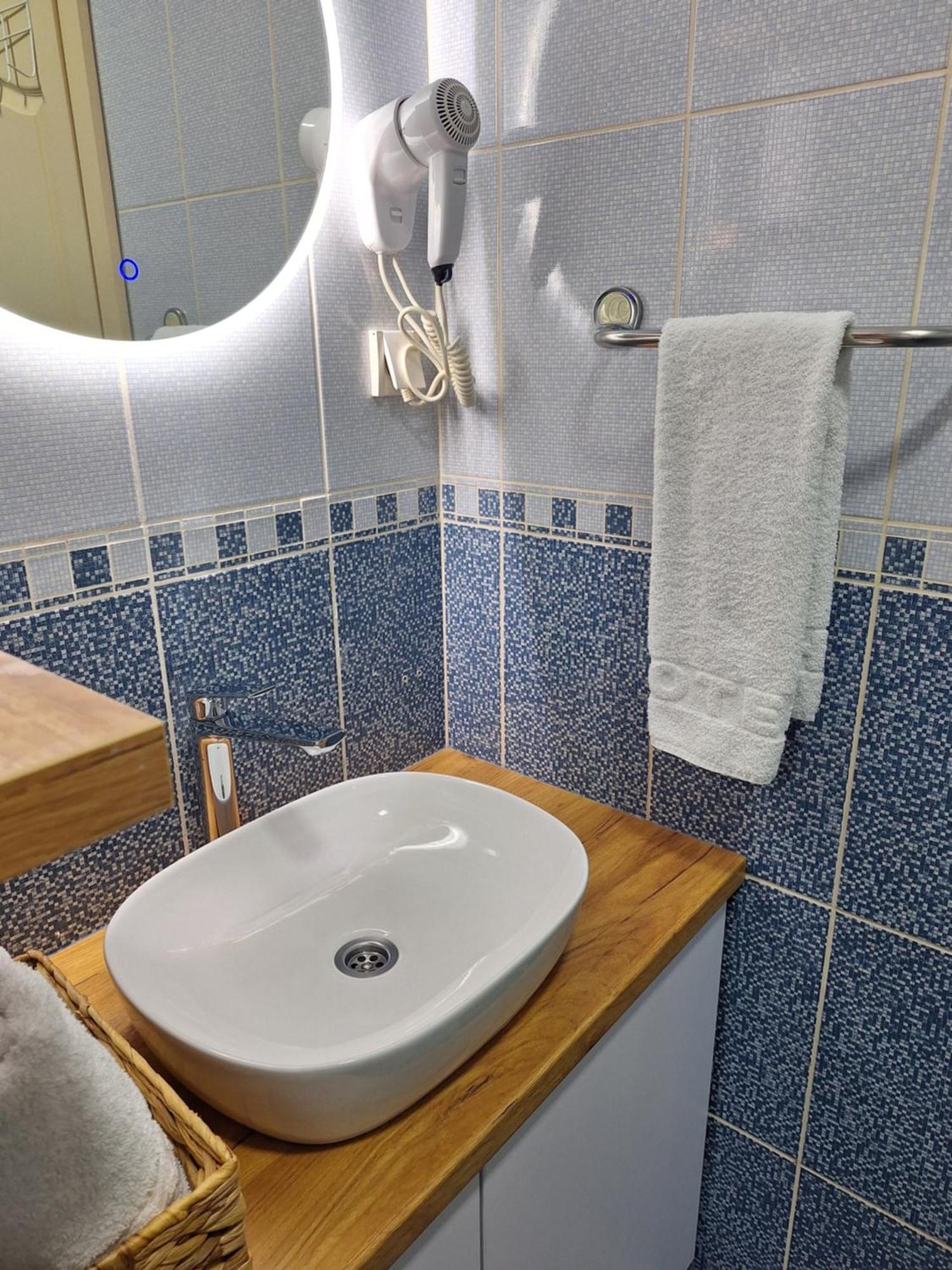 Matino Apartments 3 Valjevo Buitenkant foto