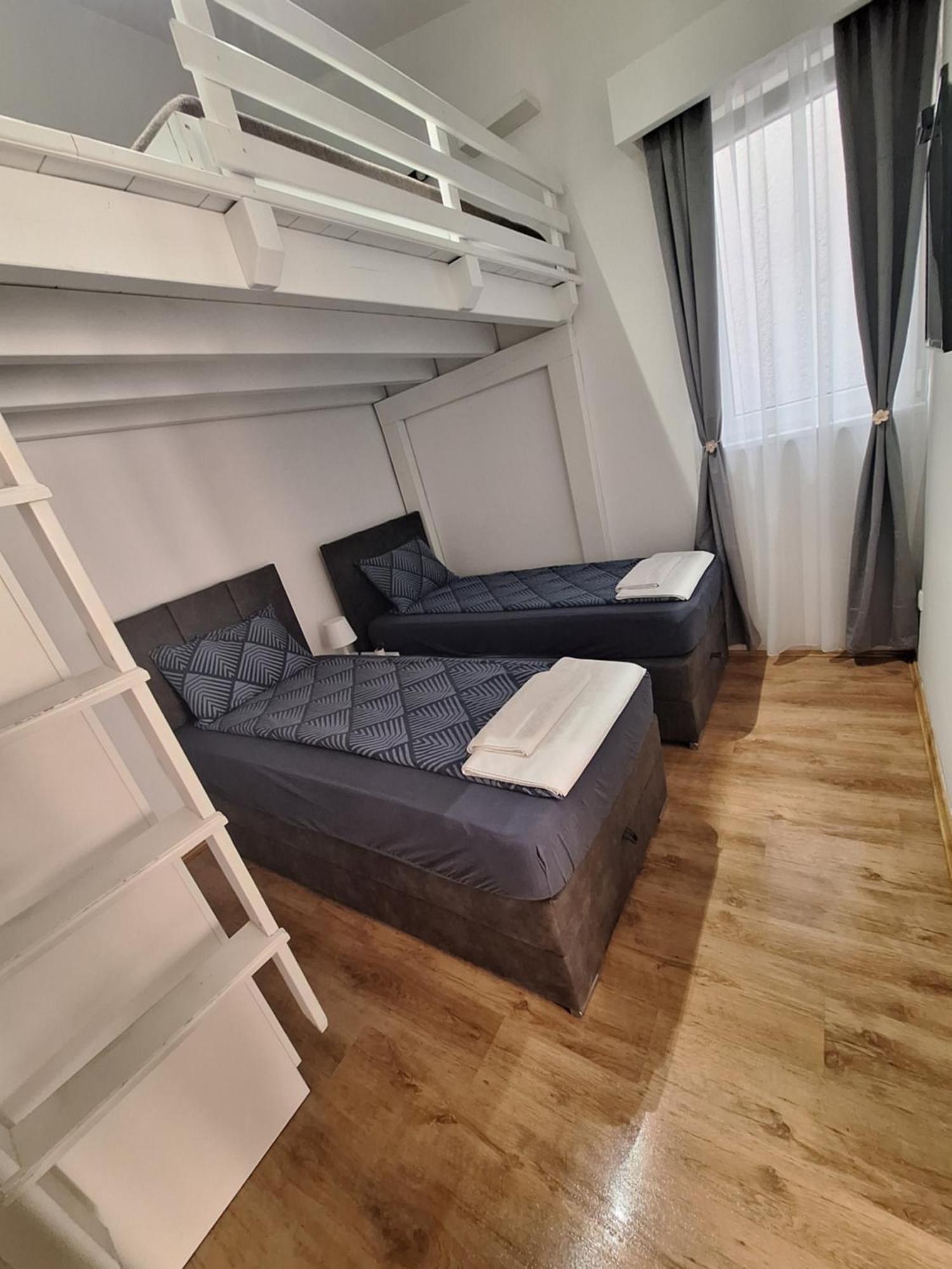 Matino Apartments 3 Valjevo Buitenkant foto