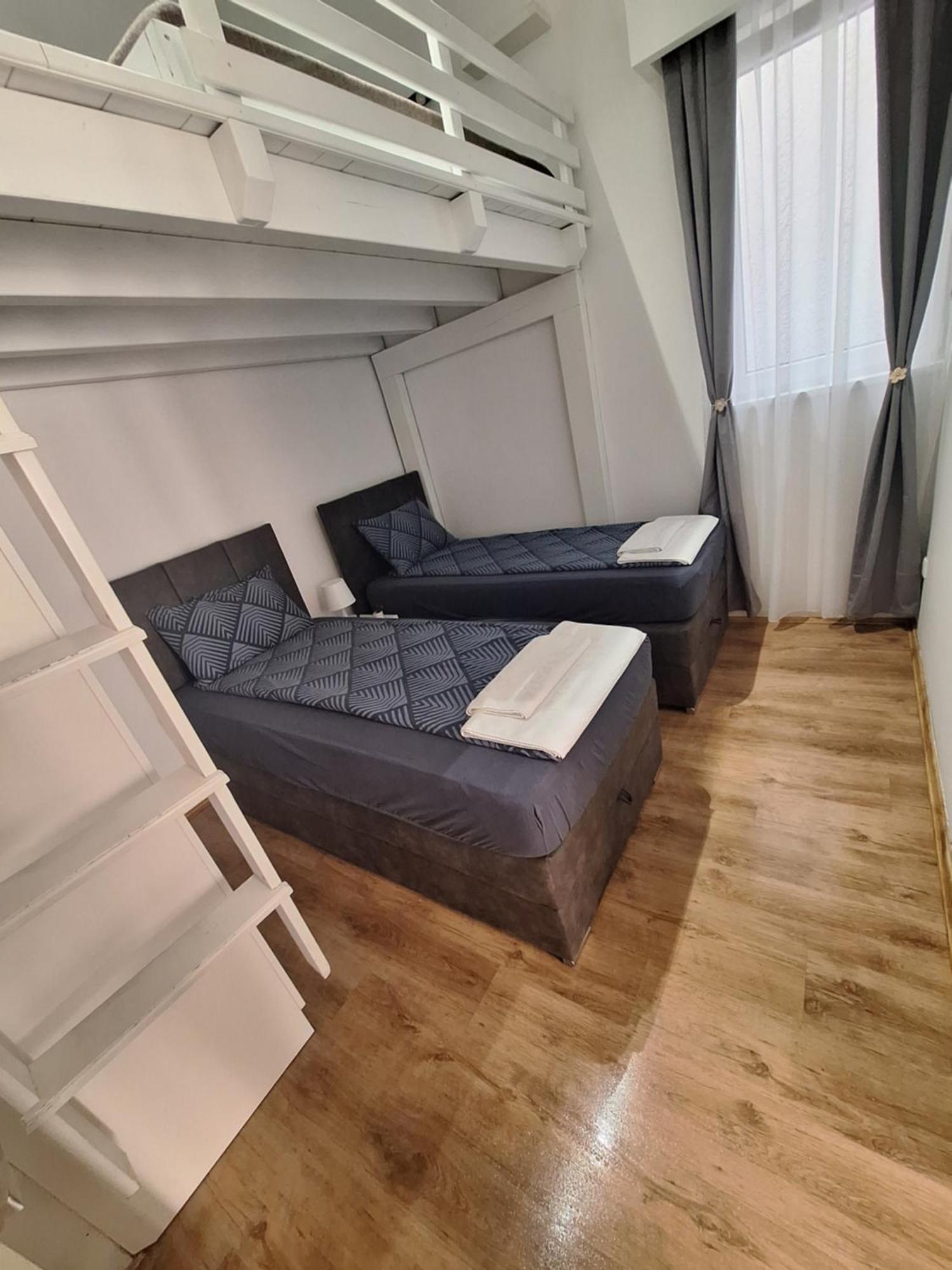 Matino Apartments 3 Valjevo Buitenkant foto