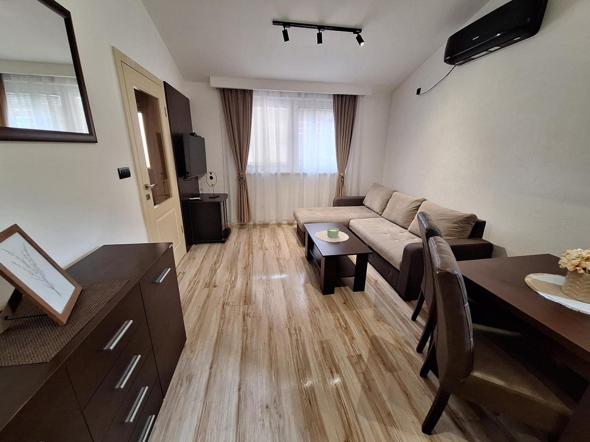 Matino Apartments 3 Valjevo Buitenkant foto