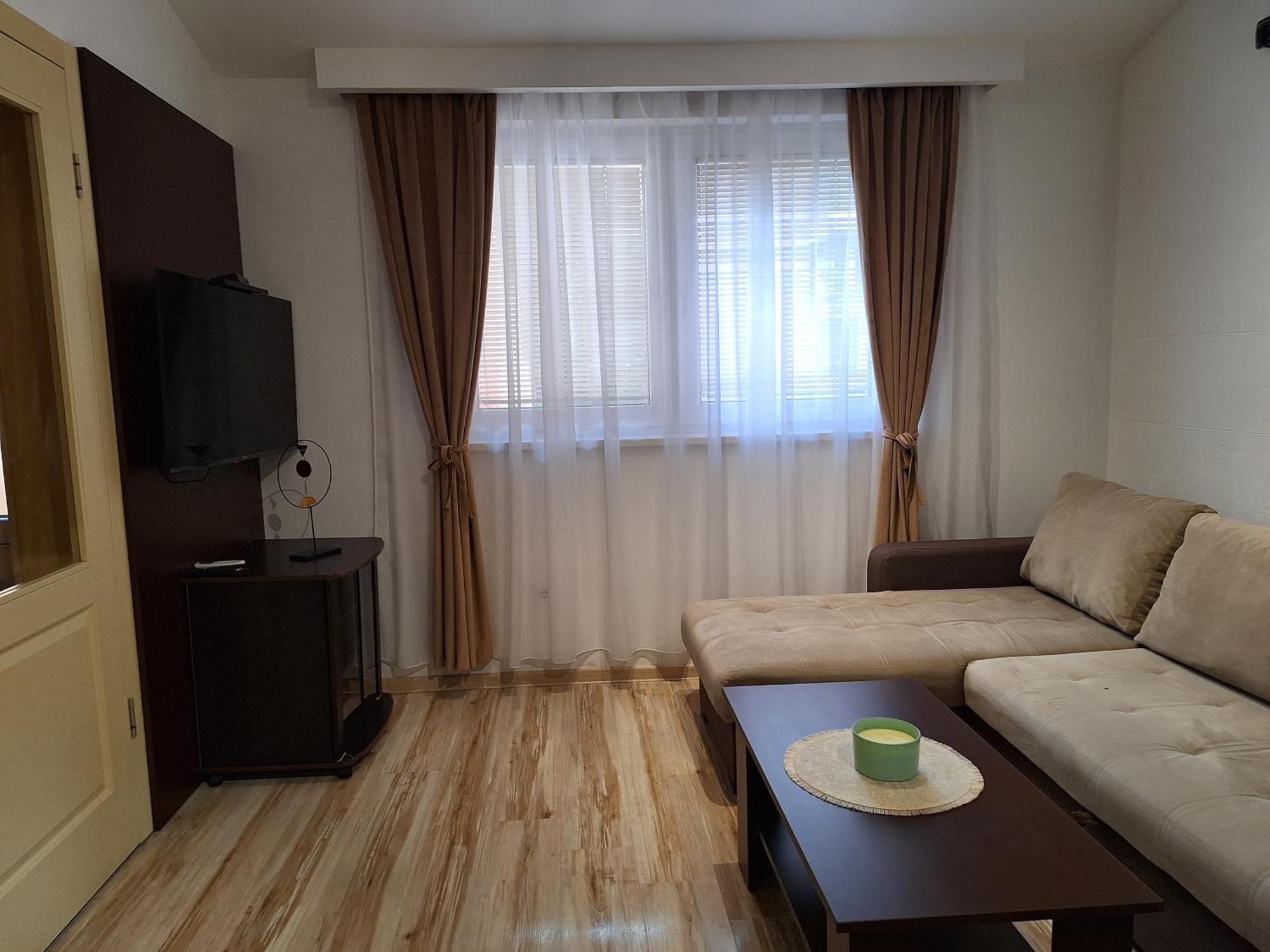 Matino Apartments 3 Valjevo Buitenkant foto